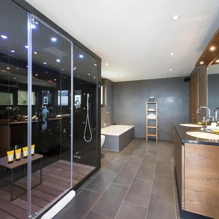 Chalet Hauss Leyron Elegant Alpine Retreat With Unforgettable Views Zermatt